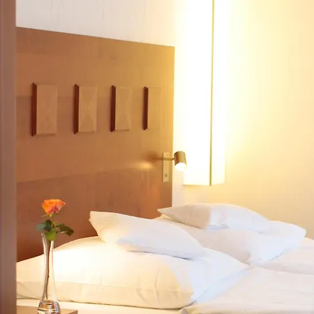 Ringhotel Faehrhaus Otel 4*