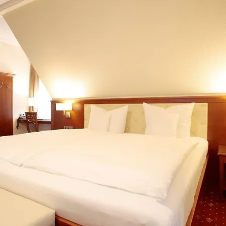 Ringhotel Faehrhaus מלון באד בוונסן
