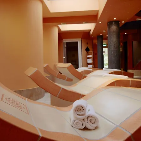 Ringhotel Faehrhaus فندق 4*