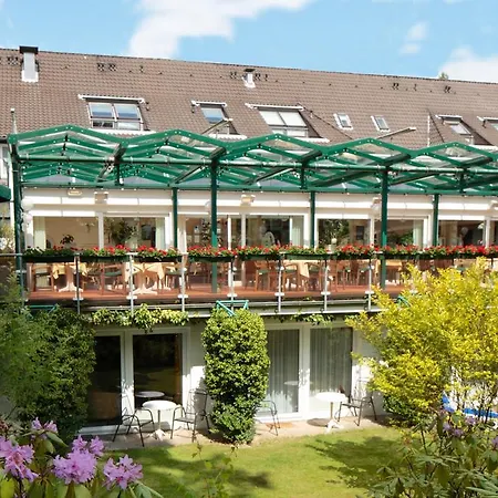 Otel Ringhotel Faehrhaus 4*